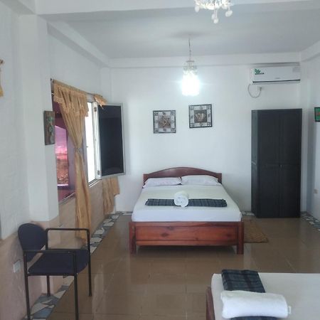 Hospedaje Algarrobo Machalilla Eksteriør bilde