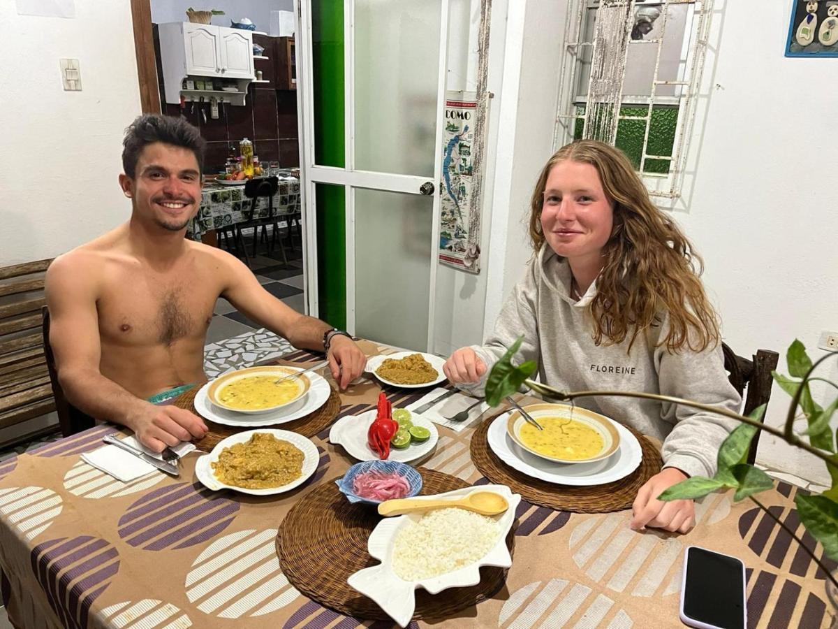 Hospedaje Algarrobo Machalilla Eksteriør bilde