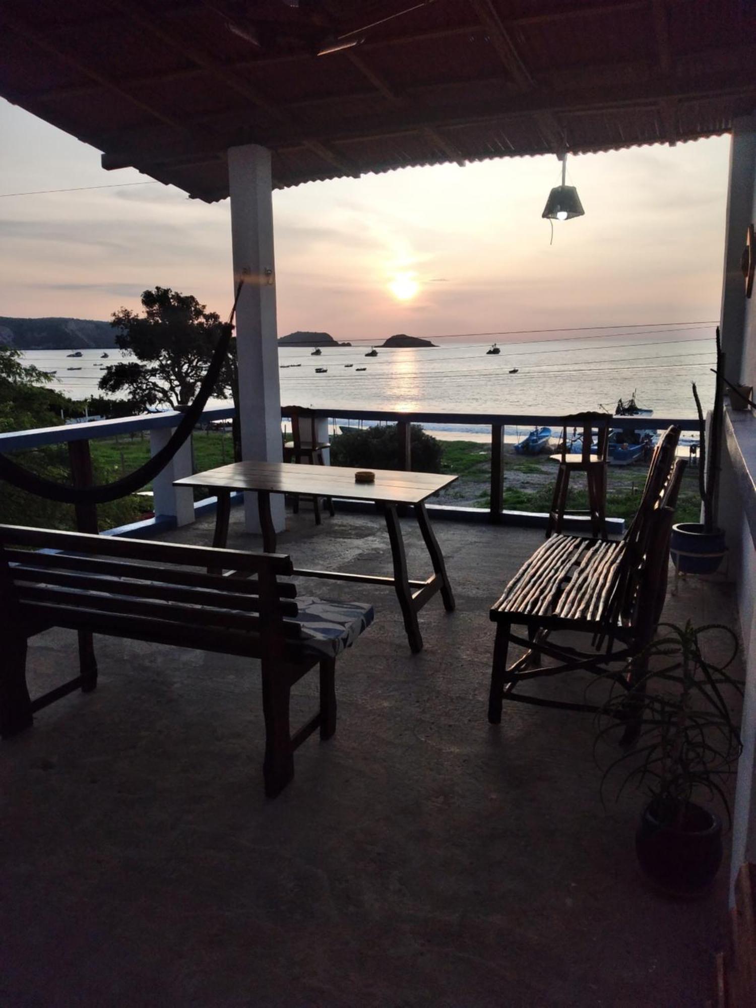 Hospedaje Algarrobo Machalilla Eksteriør bilde