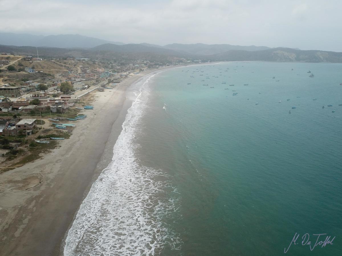 Hospedaje Algarrobo Machalilla Eksteriør bilde