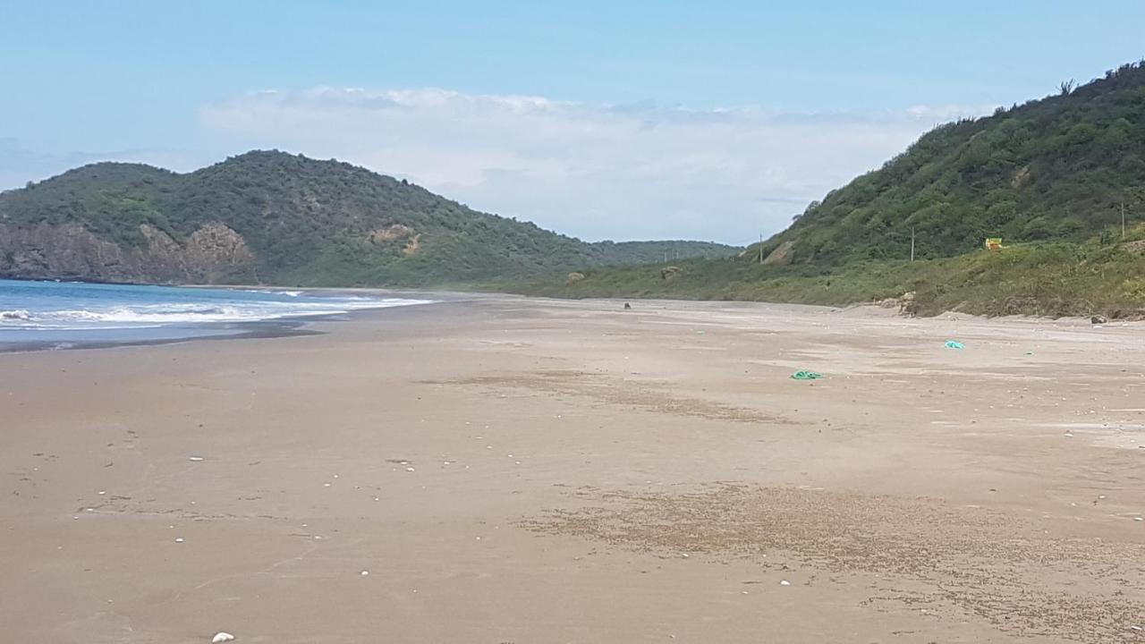Hospedaje Algarrobo Machalilla Eksteriør bilde